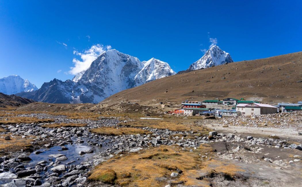 Everest Lobuche